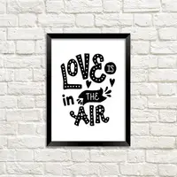 Постер в рамке Love is in the air 15x21 см (MT5_19L022)