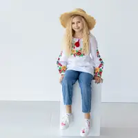 Вышиванка Moderika Красотка белая с вышивкой гладью 128