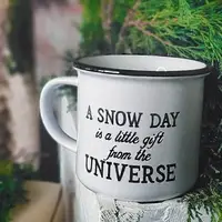 Кружка керамическая Camper A snow day is a little gift from the universe 250 мл KRC_21NG011