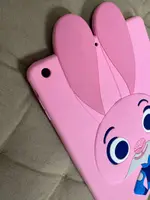 Силіконовий чохол для iPad 5 - "Зоотрополіс" Джуді Гопс, Рожевий