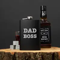 Фляга "Dad boss", английский, Деревянная подарочная коробка с гравировкой