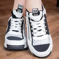 Кросівки жіночі Fashion Raffles 2995 38 розмір 24 см Білий