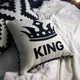 Подушка c мешковины и помпонами King 45x45 см (45PHBP_URB001)