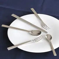 Набор из 24 столовых приборов Alessi Santiago на 6 персон