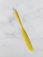 Лопатка силиконовая Maestro MR-1180-yellow 27 см желтая