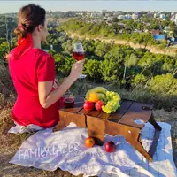 Стол-трансформер, Деревянный столик-корзина