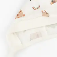 Чепчик на зав'язках з футера Bunnies