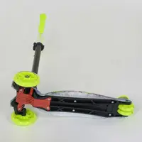 Самокат дитячий пластмасовий з алюмінієвою трубкою керма + 4 колеса Black/Light green (83271)