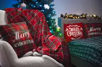 Декоративна подушка Ardesto Happy Holidays ART1032HGR 45х45 см