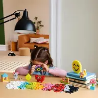 Дизайнер Lego Classic Happy Creative Set з 680 частин (11042)