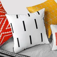 Подушка диванная с бархата Черные линии 45x45 см (45BP_JOY010)