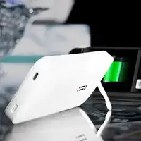 Чохол із зарядним пристроєм для iPhone 4G "Aiino"