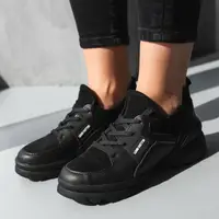 Кросівки жіночі Fashion Aussi 3696 36 розмір 23 см Чорний