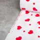 Ткань сатин для постельного белья, пл 130 гр/м2 210 ТС, хлопок, 240 см М03189/25 сердечка/белый