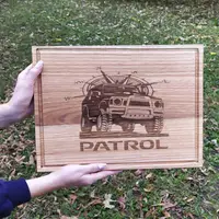 Кухонная доска с гравировкой "PATROL" 30*40