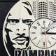 Круглые дизайнерские деревянные часы «Rampage»