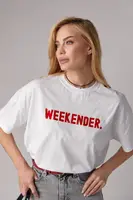 Трикотажна футболка з написом Weekender - білий з червоним цвет, S