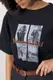 Однотонна жіноча футболка oversize з контрастним написом - чорний цвет, ONE SIZE