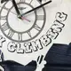 Оригинальные настенные часы из дерева «Скалолазание»