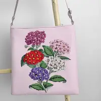 Сумка женская Taystra Пышные цветы 30x29 см (TAI_23J031)