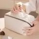 Косметичка на молнии из искусственной кожи, дорожная, белая