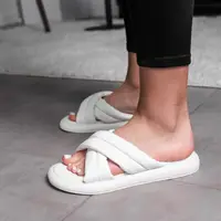 Шльопанці жіночі Fashion Kiki 3656 38 розмір 24,5 см Білий