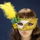 Венецианская маска Загадка (белая с золотым)