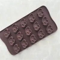 Форма силиконовая для конфет Сердца 6939 21 см коричневая