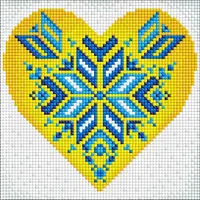 Алмазная мозаика без подрамника "Украина в сердце" ©Mariia Davydova AMC7682 20х20 см