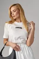 Женская футболка с вышитой надписью Miu Miu - молочный цвет, S