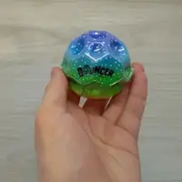 Антигравітаційний мʼячик Gravity (Moon) Ball, веселковий, 6,5 см