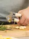 Пресс для чеснока KitchenAid Coreline KAG132OHACE 19 см кремовый