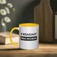 Кружка "Я філолог мені можна", Жёлтый, украинская, Деревянная подарочная коробка с гравировкой, 330 мл