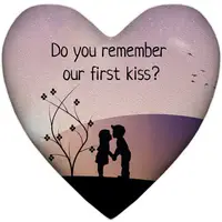 Подушка сердце Do you remember our first kiss 37x37 см (4PS_15L047)