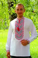 Чоловіча вишиванка Микола з червоною вишивкою