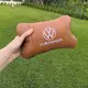 Набор подушек 2шт для автомобиля Volkswagen из натуральной коричневой кожи. Подушки на подголовник