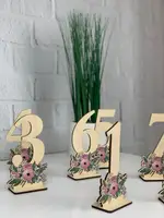 Весільні номерки на столи з дерева