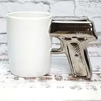 Чашка Пистолет (белая с серебром)