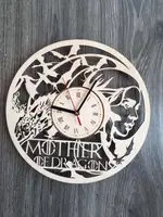 Оригинальные настенные часы «Mother of Dragons»