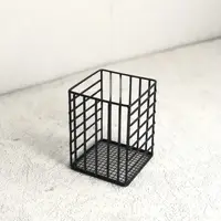 Органайзер для канцелярии DecorArt "Квадратный" 13х10 см черный