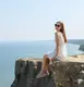 Стильные кожаные женские босоножки на танкетке 5 см. в оттенке капучино белый.