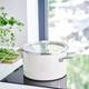 Кастрюля с крышкой KitchenAid Steel Core CC003269-001 24 см 6 л кремовая