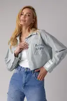 Вкорочена сорочка у смужку з написом Miu Miu - м'ятний цвет, S