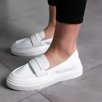 Лоферы женские Fashion Charlie 3549 41 размер 26 см Белый