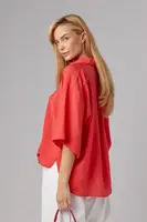 Жіноча сорочка oversize з четвертим рукавом - червоний колір, M