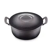 Кастрюля з кришкою Le Creuset Modern Heritage Round Casserole 21700264442430 4.6 л 26 см чорна