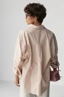 Широка класична сорочка на ґудзиках - бежевий цвет, ONE SIZE (є розміри)