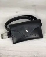Женская сумка на пояс черного цвета
