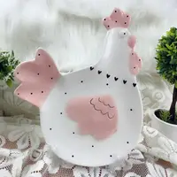 Тарелка керамическая Курица Пасха 6793 23х20 см белая