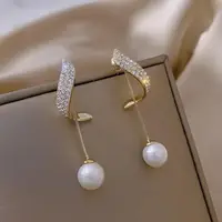 Серьги цепочки женские с жемчугом код 2255